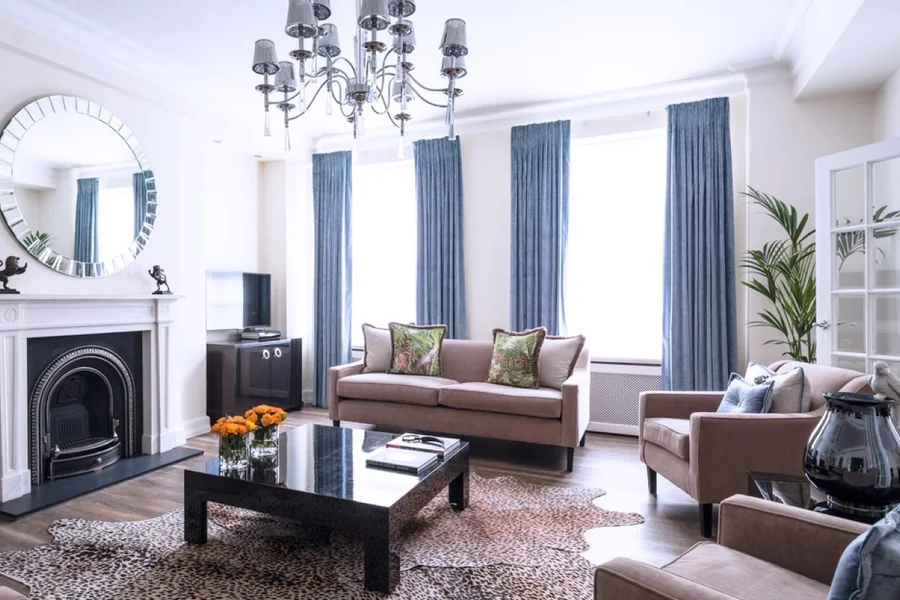 Handmade roman blind with elegant fabric